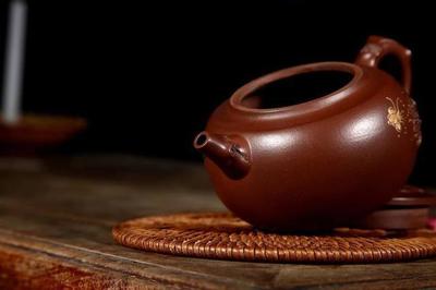 淺談紫砂壺在泡茶與化妝品中的功能與運用